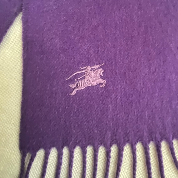 Burberry Cashmere Purple Fringed Logo Scarf Vintage 12”x 60”Made in Scotland - Picture 5 of 12